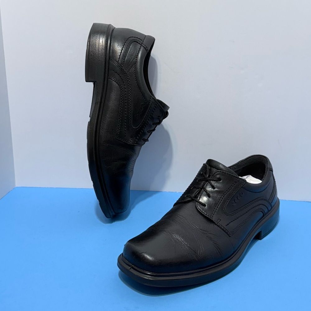 ECCO Helsinki Men's Black Leather Plain Toe Oxfords Size 42